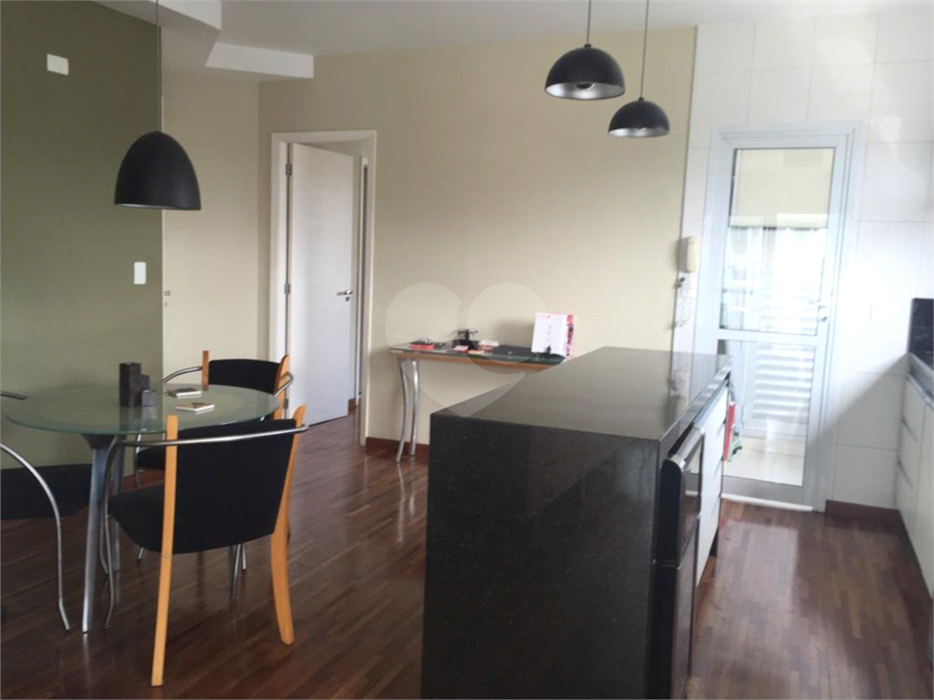 APARTAMENTO em CERQUEIRA CÉSAR