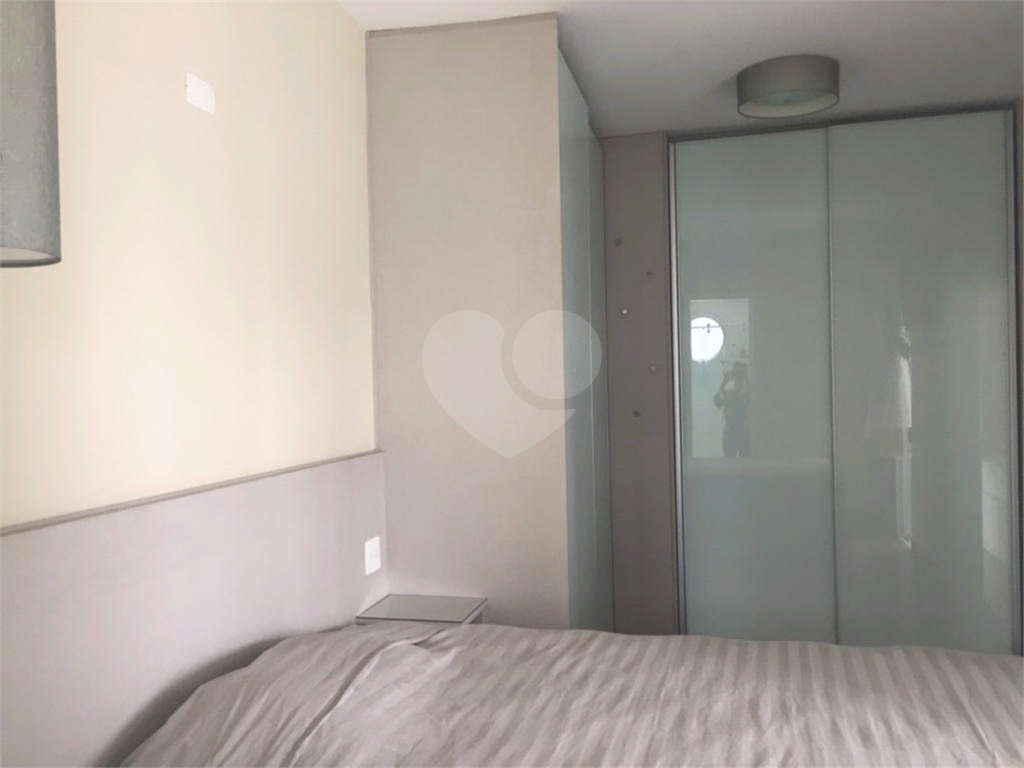APARTAMENTO em CERQUEIRA CÉSAR