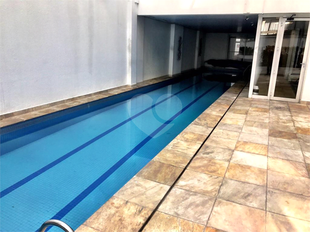 APARTAMENTO em CERQUEIRA CÉSAR