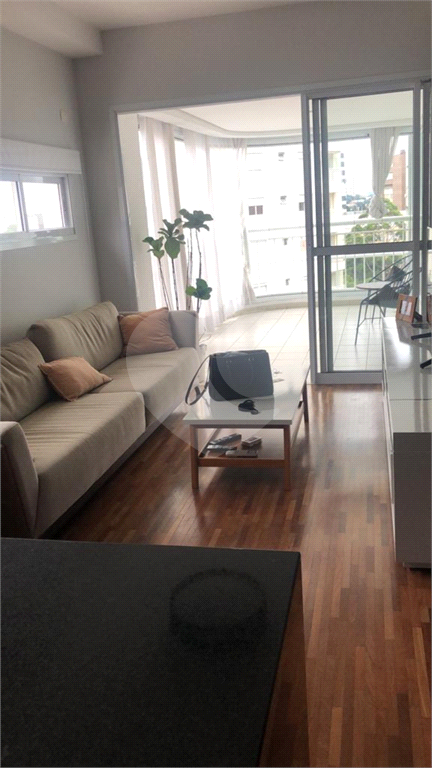 APARTAMENTO em CERQUEIRA CÉSAR