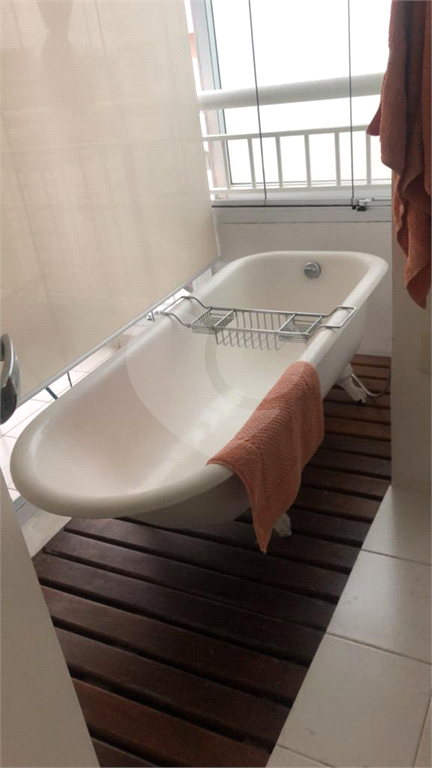 APARTAMENTO em CERQUEIRA CÉSAR