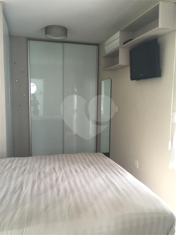 APARTAMENTO em CERQUEIRA CÉSAR