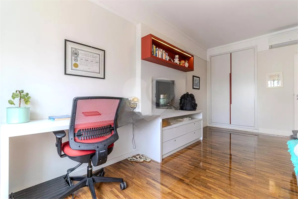 Apartamento Higienópolis 3 dormitórios, sendo 1 suite,  e 1 vaga de garagem