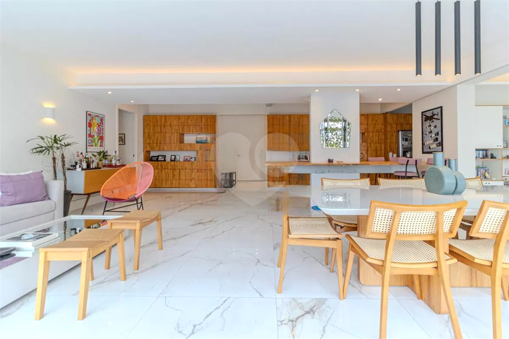 Apartamento Higienópolis 3 dormitórios, sendo 1 suíte e 2 vagas de garagem 