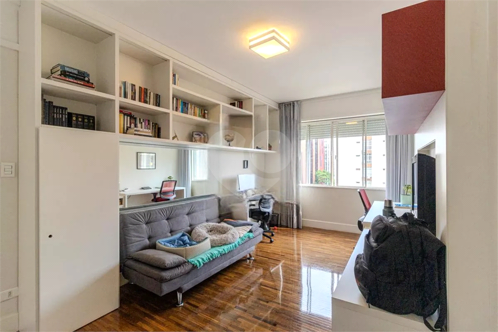 Apartamento Higienópolis 3 dormitórios, sendo 1 suíte e 2 vagas de garagem 