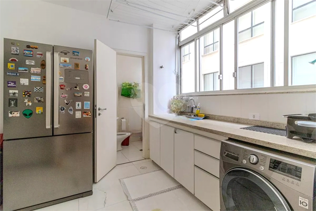 Apartamento Higienópolis 3 dormitórios, sendo 1 suíte e 2 vagas de garagem 