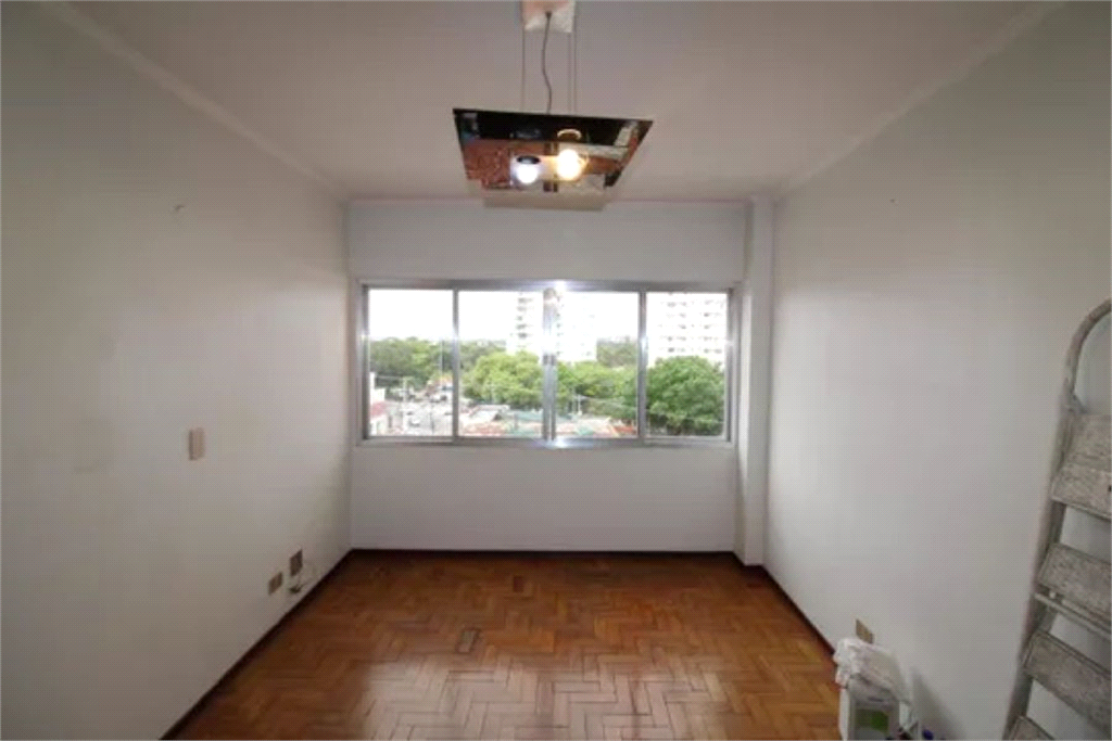 Apartamento à venda | 101 m² | 2 dormitórios | 1 vaga em Santana!