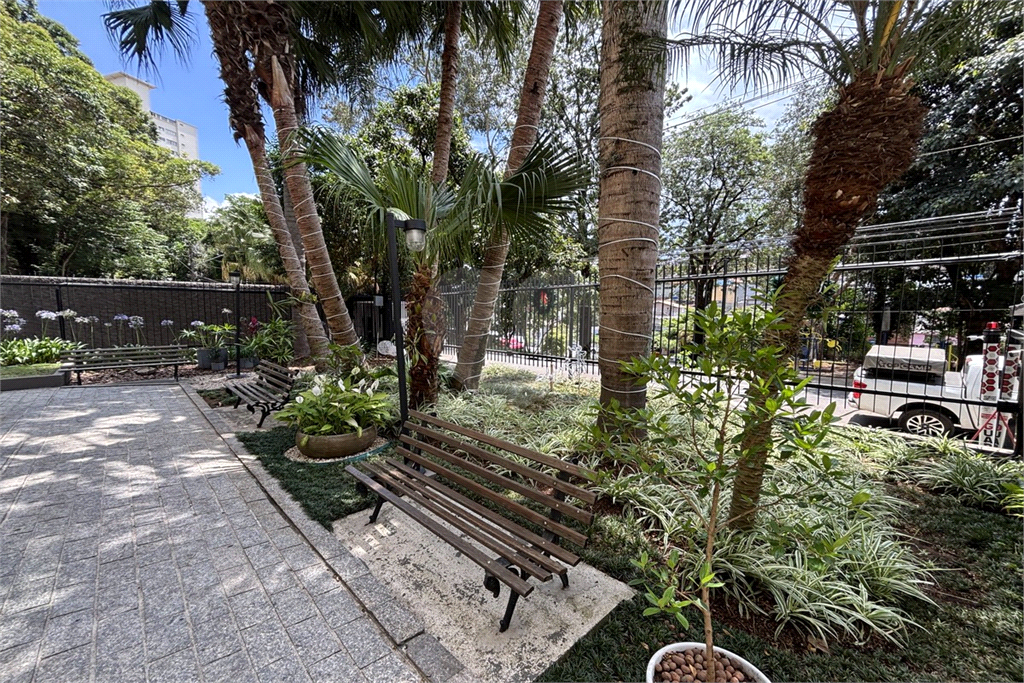 Apartamento com 3 dormitorios e 2 vagas na Zona Norte