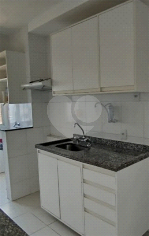 CONDOMÍNIO em GRANJA VIANA