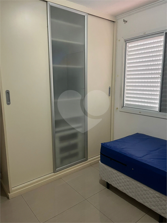 CONDOMÍNIO em GRANJA VIANA