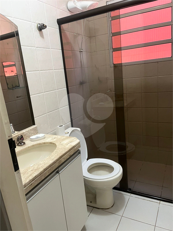 CONDOMÍNIO em GRANJA VIANA