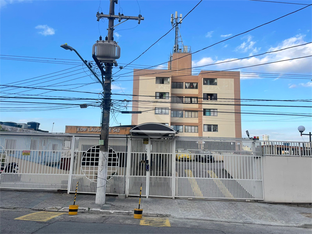 OTIMO APARTAMENTO REFORMADO COM 2 DORMITORIO E VAGA DE GARAGEM