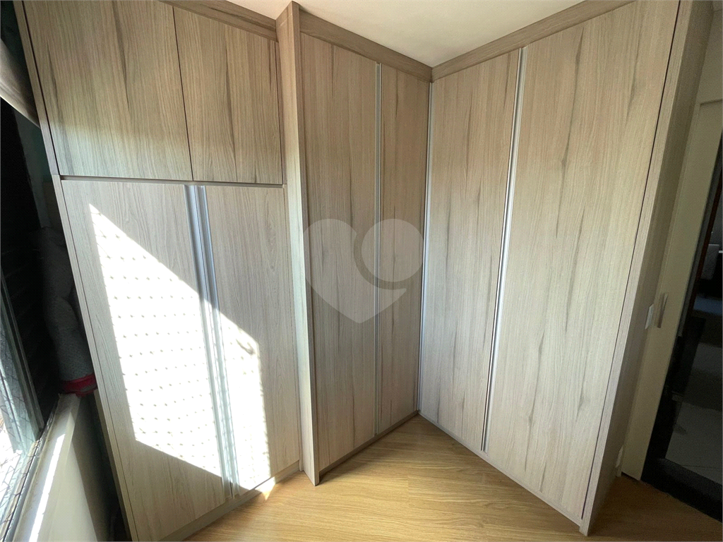 OTIMO APARTAMENTO REFORMADO COM 2 DORMITORIO E VAGA DE GARAGEM