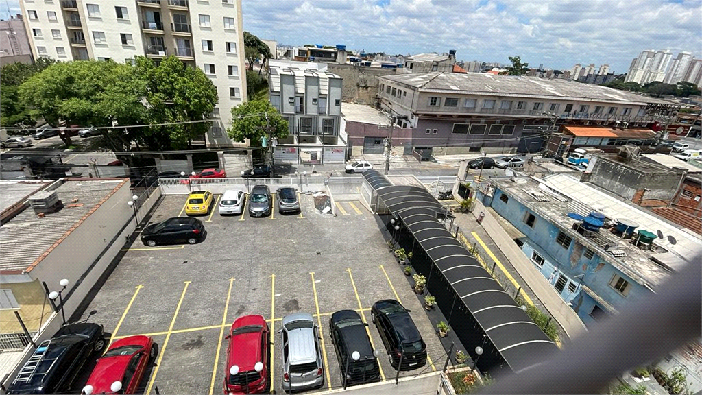 OTIMO APARTAMENTO REFORMADO COM 2 DORMITORIO E VAGA DE GARAGEM