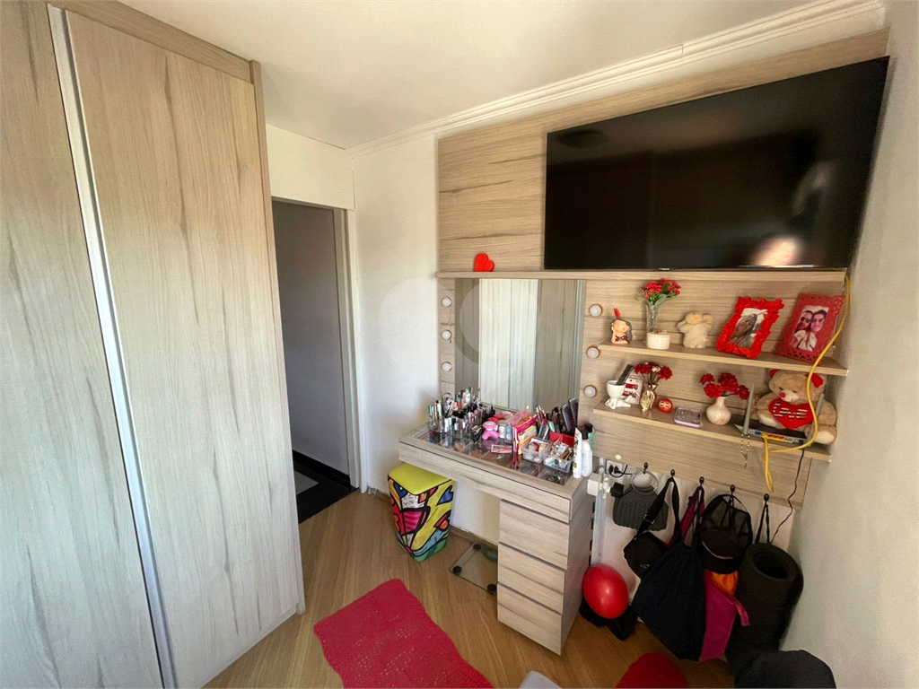 OTIMO APARTAMENTO REFORMADO COM 2 DORMITORIO E VAGA DE GARAGEM