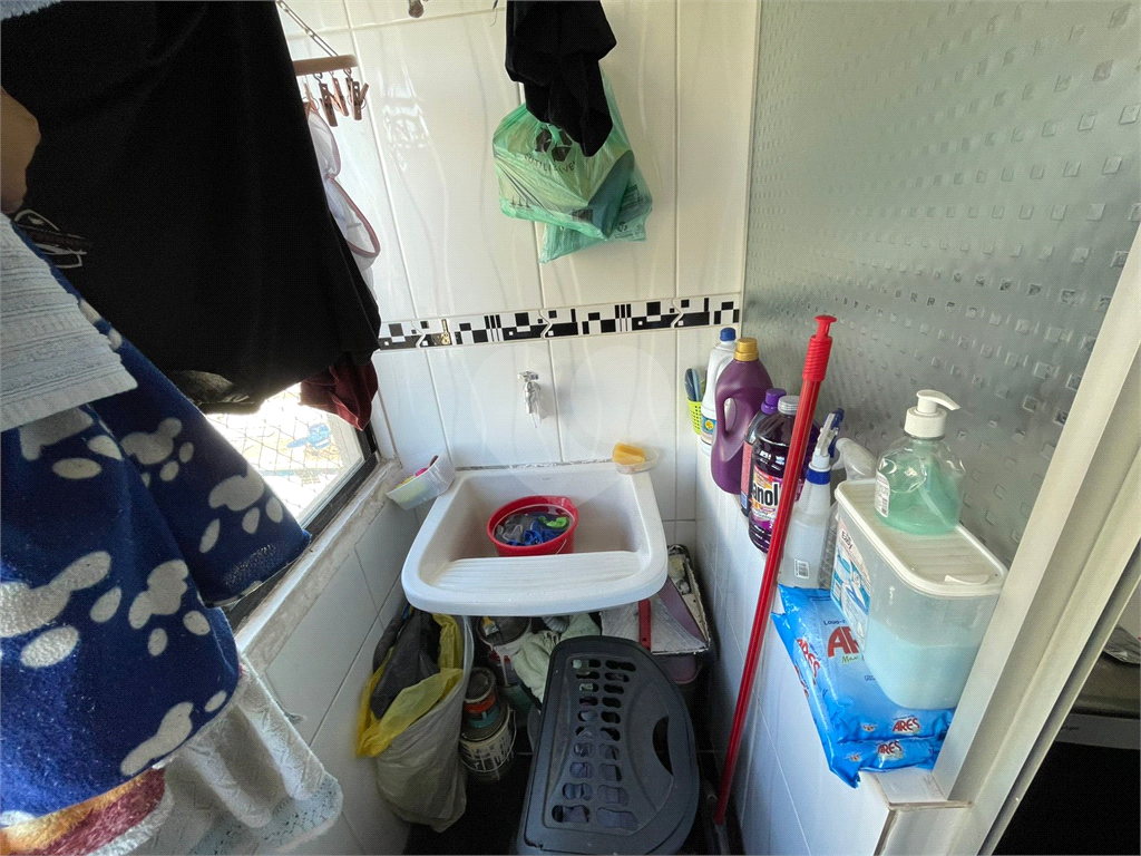 OTIMO APARTAMENTO REFORMADO COM 2 DORMITORIO E VAGA DE GARAGEM