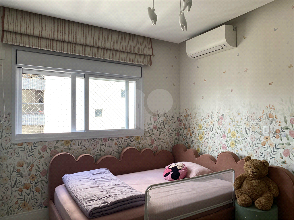 APARTAMENTO em SANTANA