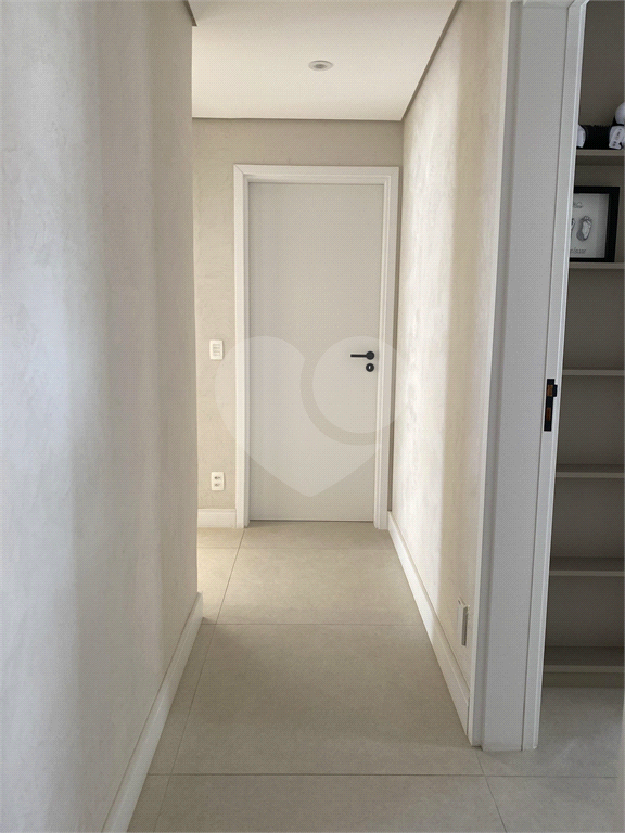 APARTAMENTO em SANTANA