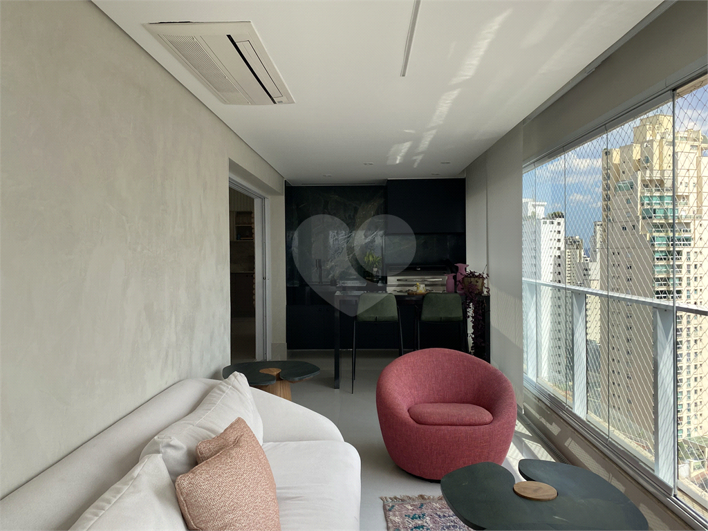 APARTAMENTO em SANTANA