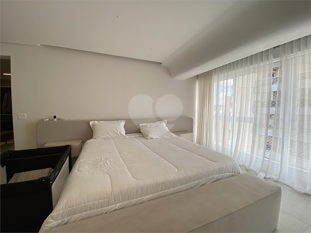 APARTAMENTO em SANTANA