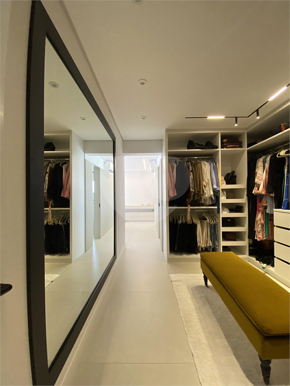 APARTAMENTO em SANTANA