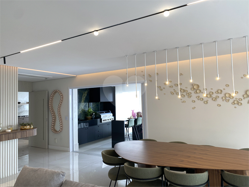 APARTAMENTO em SANTANA