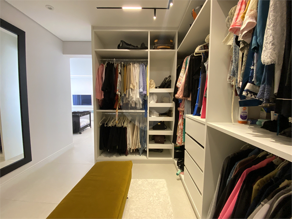 APARTAMENTO em SANTANA