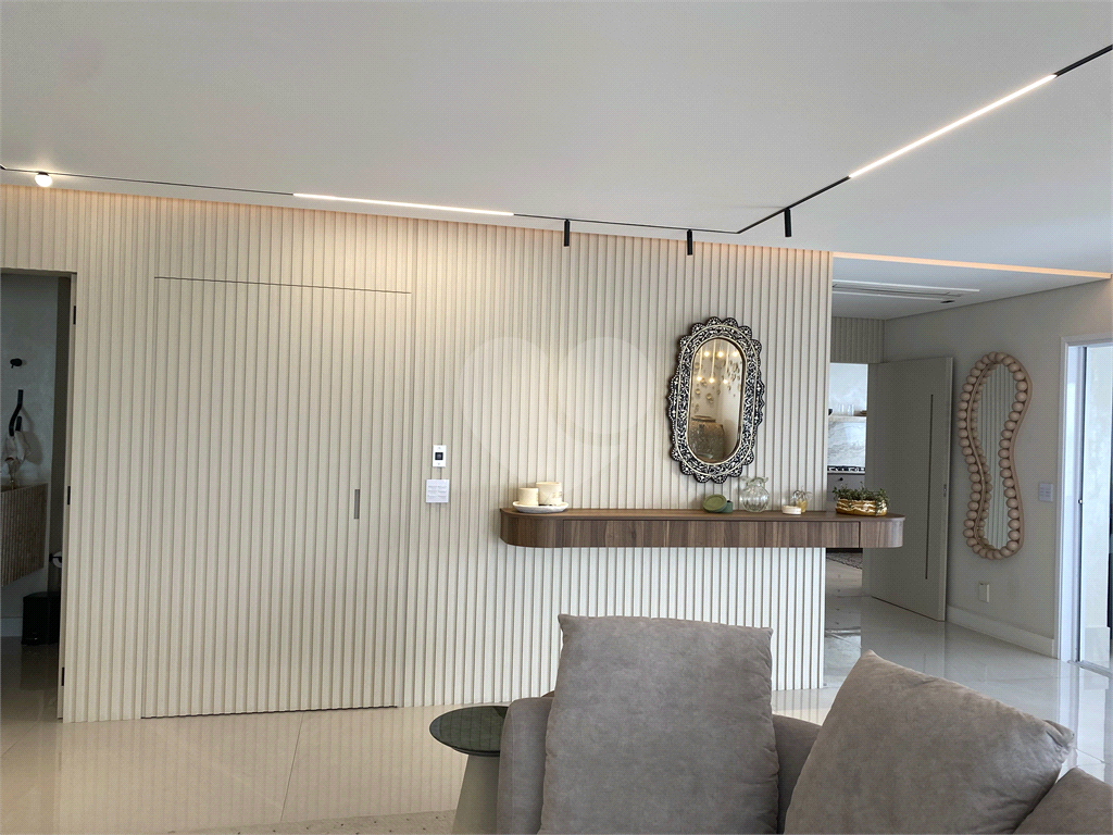 APARTAMENTO em SANTANA