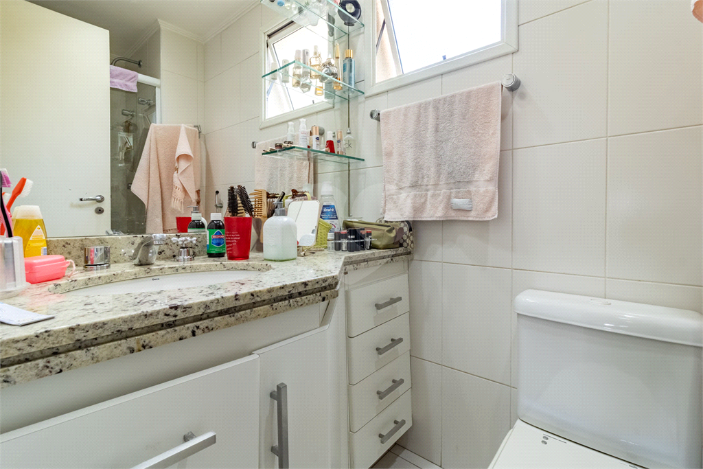 Apartamento -  Bela Vista - 2 Dormitórios - 74 m²