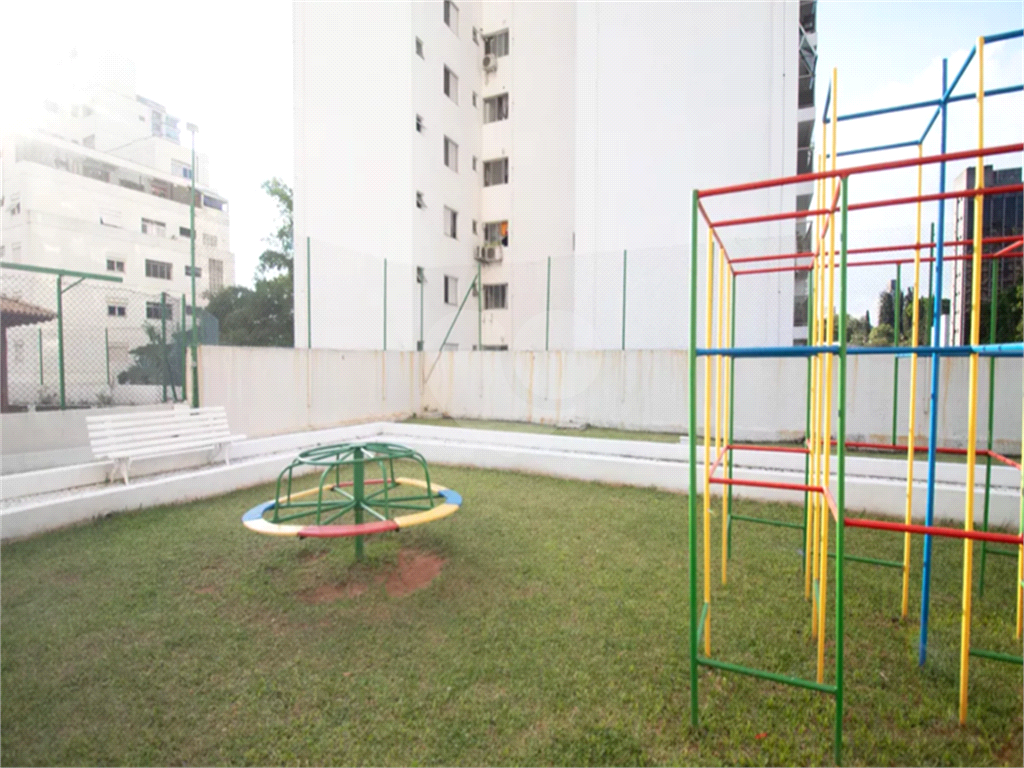 APTO 3 QUARTOS + 1 SUITE + 1 VAGA - PINHEIROS - JARDIM DAS ANTILHAS