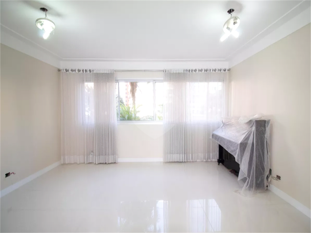 APTO 3 QUARTOS + 1 SUITE + 1 VAGA - PINHEIROS - JARDIM DAS ANTILHAS