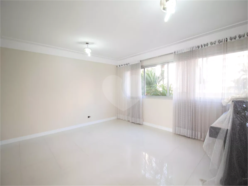 APTO 3 QUARTOS + 1 SUITE + 1 VAGA - PINHEIROS - JARDIM DAS ANTILHAS