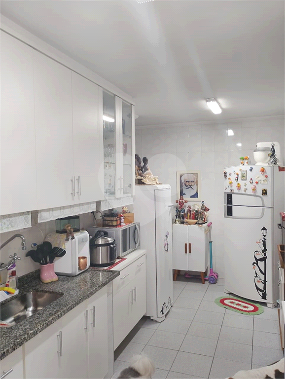 APARTAMENTO À VENDA NO JARDIM DAS LARANJEIRAS | 98M² | 3 DORMITÓRIOS | VARANDA | LAZER DE CLUBE