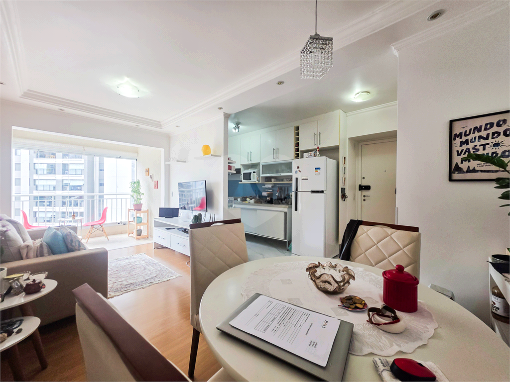 Apartamento - Vila Mariana - 2 Quartos - 1 Suíte - 1 Vaga - Venda / Compra - Próximo ao Metrô