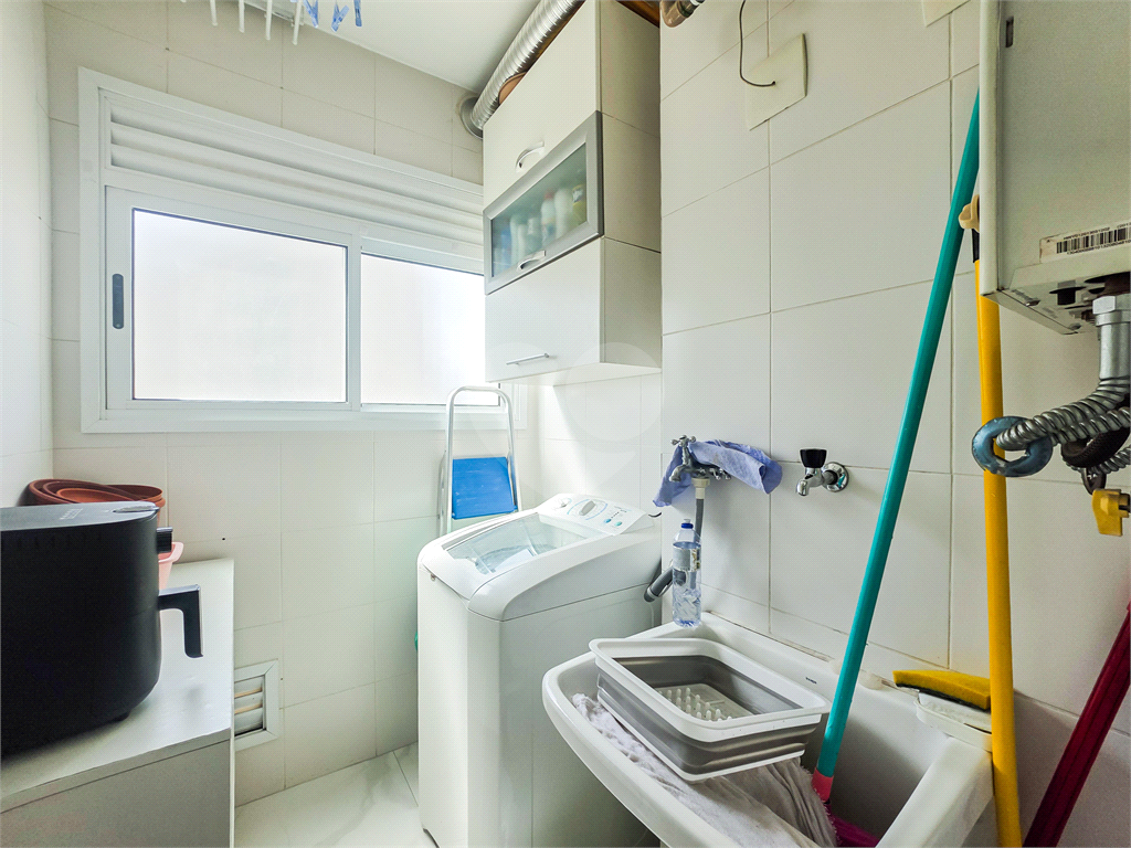 Apartamento - Vila Mariana - 2 Quartos - 1 Suíte - 1 Vaga - Venda / Compra - Próximo ao Metrô