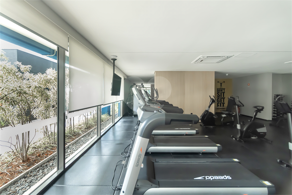 Apartamento - São Judas - 2 Quartos / Dormitórios - 1 Suíte - 1 Vaga - Venda / Compra