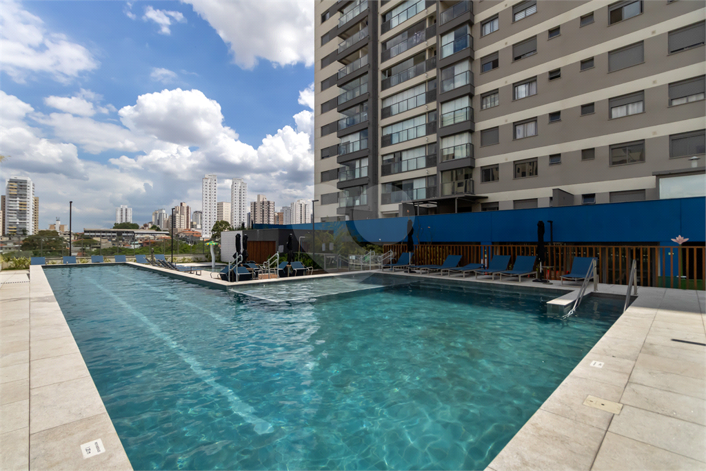 Apartamento - São Judas - 2 Quartos / Dormitórios - 1 Suíte - 1 Vaga - Venda / Compra