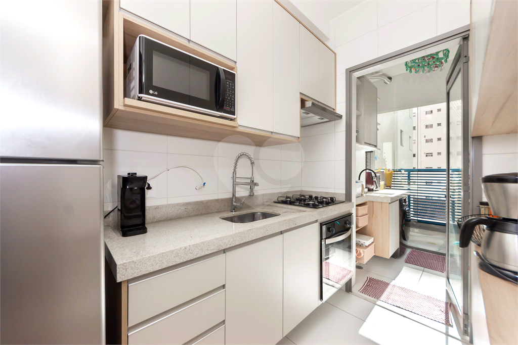 Apartamento - São Judas - 2 Quartos / Dormitórios - 1 Suíte - 1 Vaga - Venda / Compra