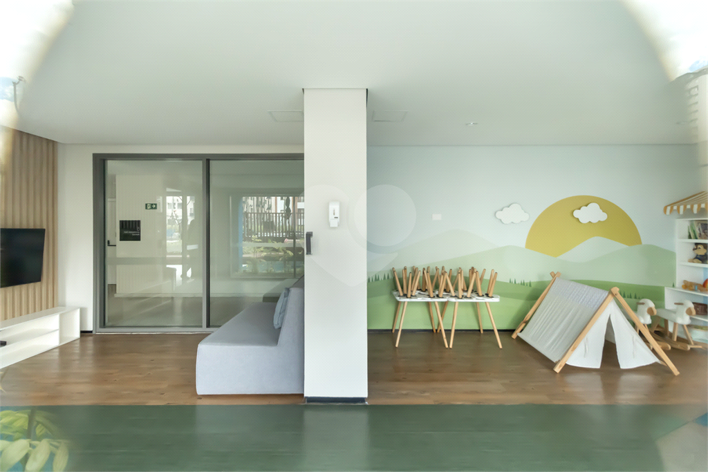 Apartamento - São Judas - 2 Quartos / Dormitórios - 1 Suíte - 1 Vaga - Venda / Compra