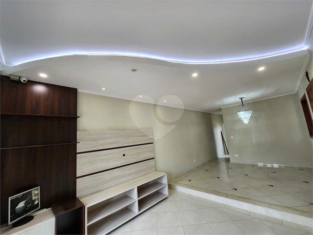 Sobrado venda Lauzane Paulista com 129m2, 3 quartos, sala, cozinha, lavabo, Garagem. 