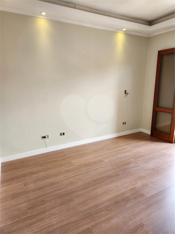 Sobrado venda Lauzane Paulista com 129m2, 3 quartos, sala, cozinha, lavabo, Garagem. 