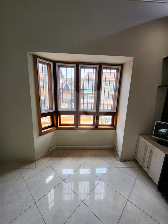 Sobrado venda Lauzane Paulista com 129m2, 3 quartos, sala, cozinha, lavabo, Garagem. 