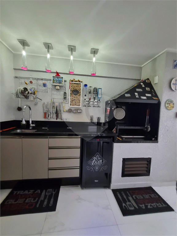 LOCAÇÃO: Apartamento 100m² - Chácara Cantareira com Vista Livre e Decoração Ímpar - 2 vagas