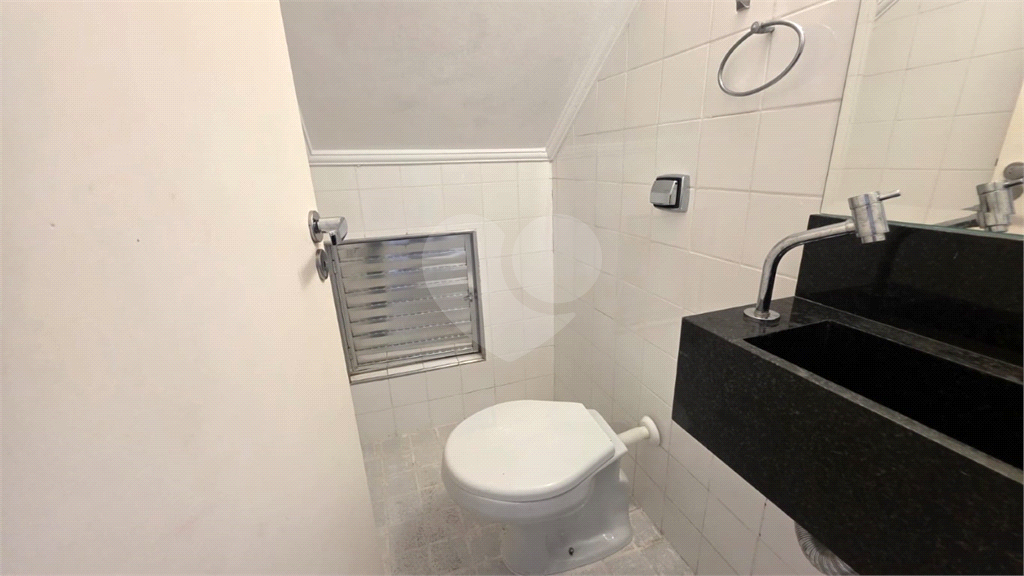 Sobrado para Locação – Jardim São Paulo | 2 Dormitórios, 2 Vagas e Quintal Amplo