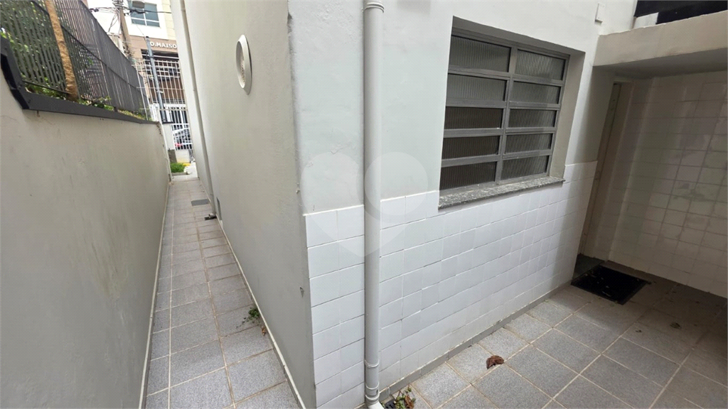 Sobrado para Locação – Jardim São Paulo | 2 Dormitórios, 2 Vagas e Quintal Amplo