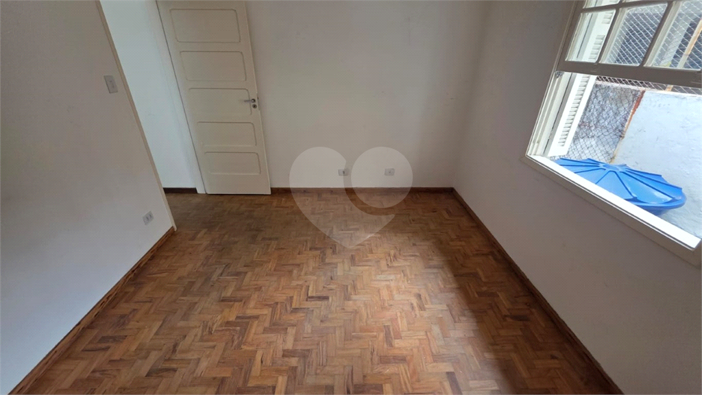 Sobrado para Locação – Jardim São Paulo | 2 Dormitórios, 2 Vagas e Quintal Amplo