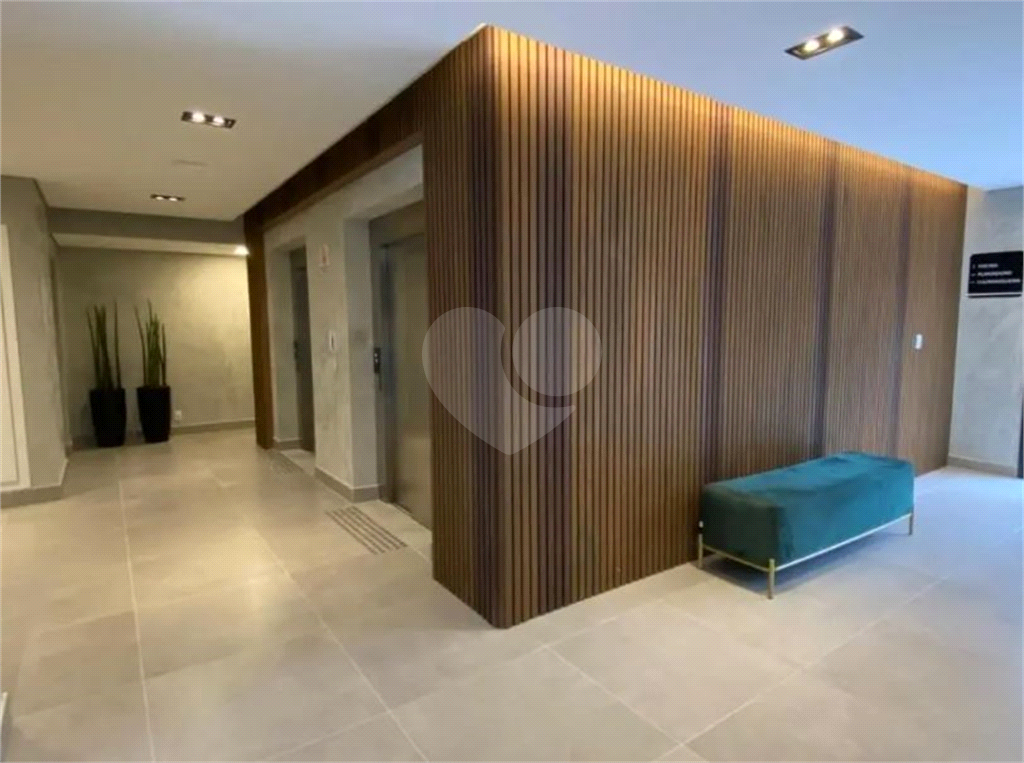 Apartamento à Venda no Condomínio Hart Santana – Pronto para Morar!