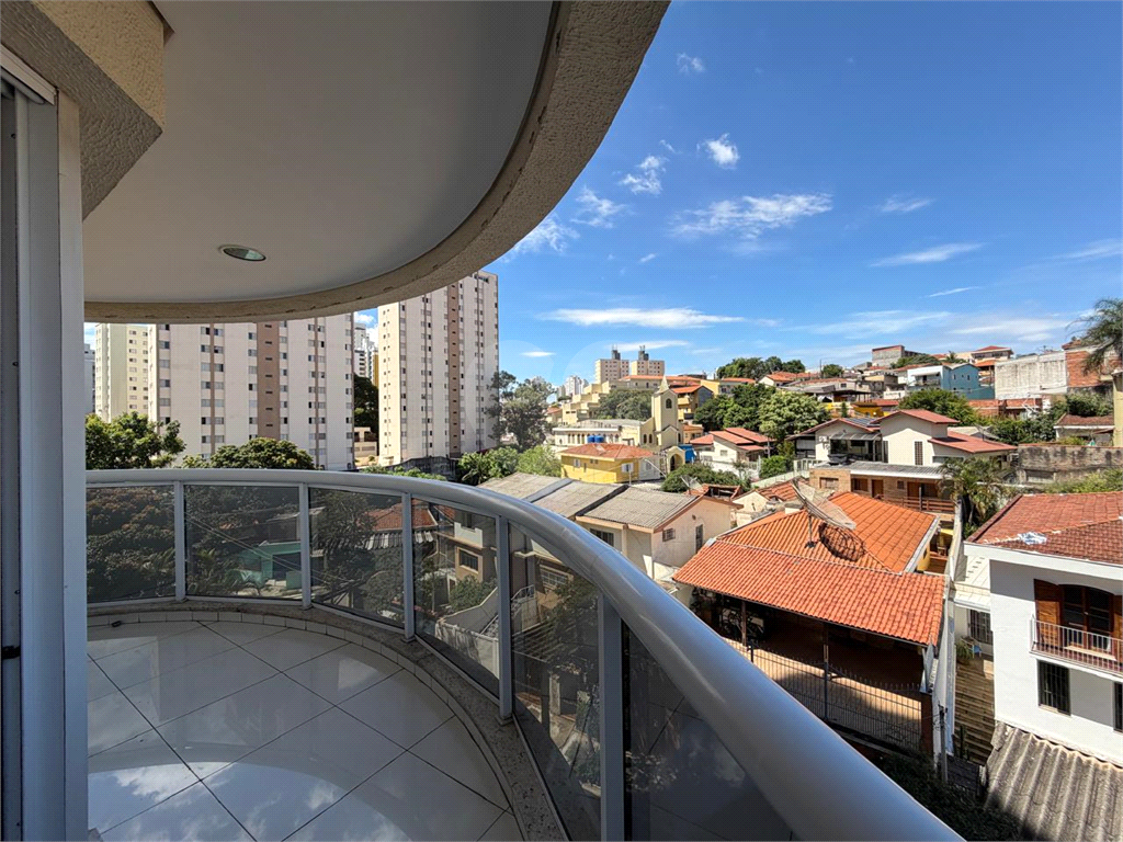 EXCELENTE APARTAMENTO À VENDA – 160 m² - BAIRRO STA TEREZINHA – SANTANA - SP -  Varanda gourmet, 3 suítes e 3 vagas fixas escrituradas..