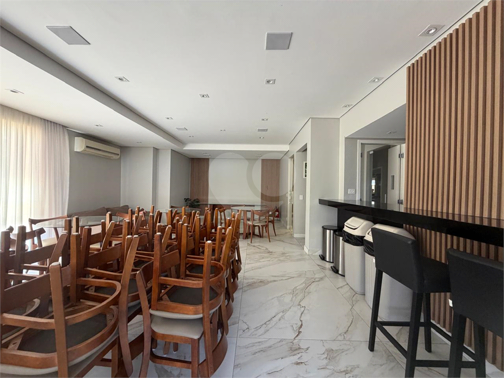 EXCELENTE APARTAMENTO À VENDA – 160 m² - BAIRRO STA TEREZINHA – SANTANA - SP -  Varanda gourmet, 3 suítes e 3 vagas fixas escrituradas..