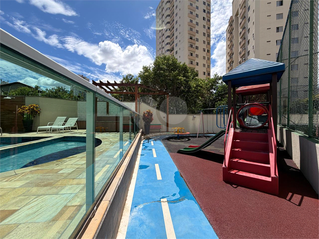 EXCELENTE APARTAMENTO À VENDA – 160 m² - BAIRRO STA TEREZINHA – SANTANA - SP -  Varanda gourmet, 3 suítes e 3 vagas fixas escrituradas..